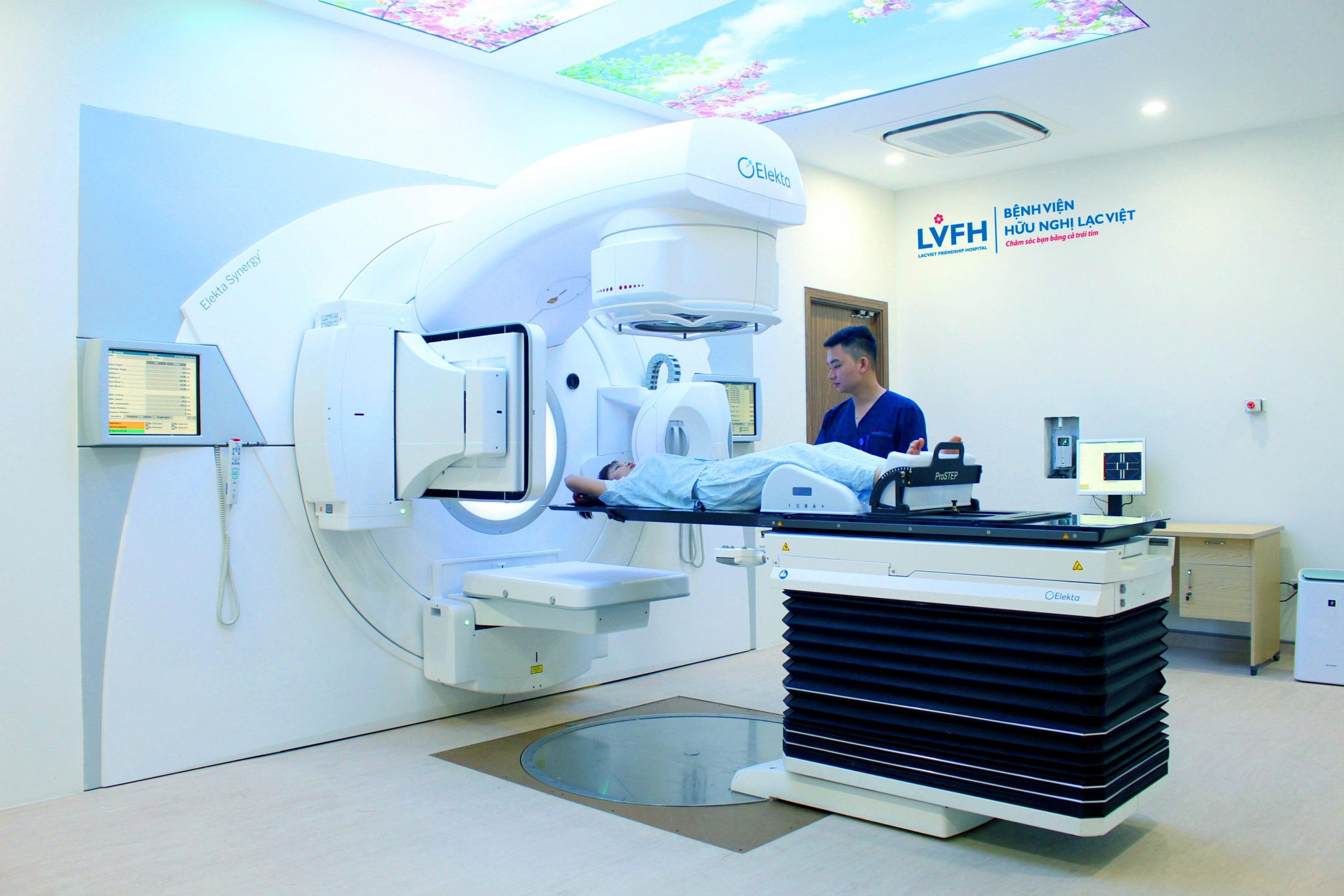 Cách sử dụng máy xạ trị ung thư an toàn cho bệnh nhân.
